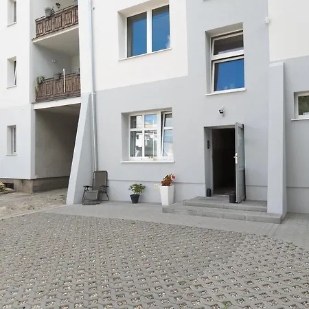 Lux With Jacuzzi & Balcony In By Renters Гдыня