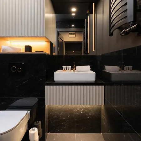Апартаменты Lux With Jacuzzi & Balcony In By Renters Гдыня